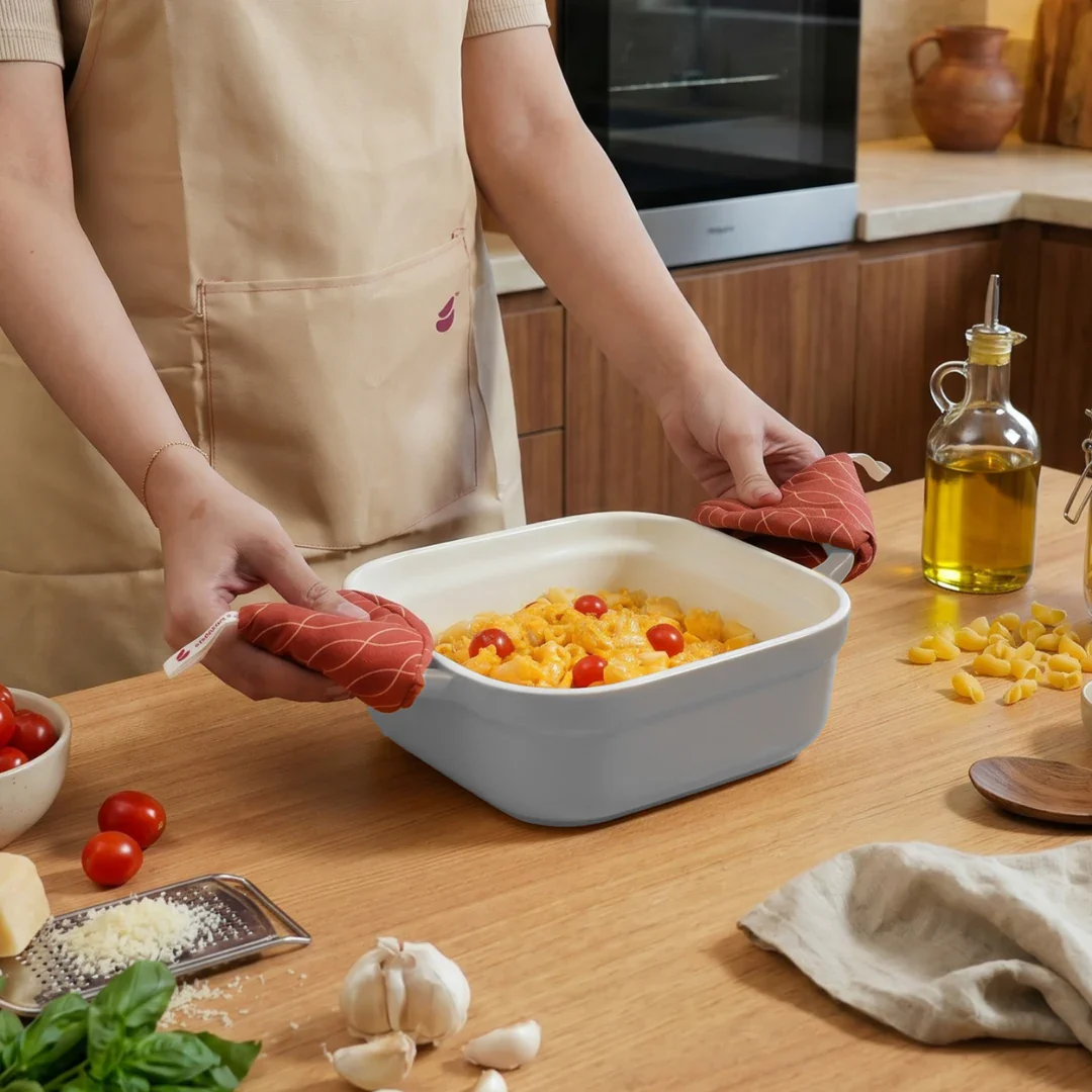 Baking Tray (8x8) - Image 26