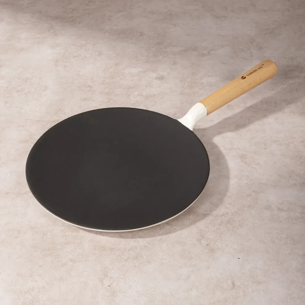 No. 10 Enamel Cast Iron Roti Tawa (26cm) - Image 24