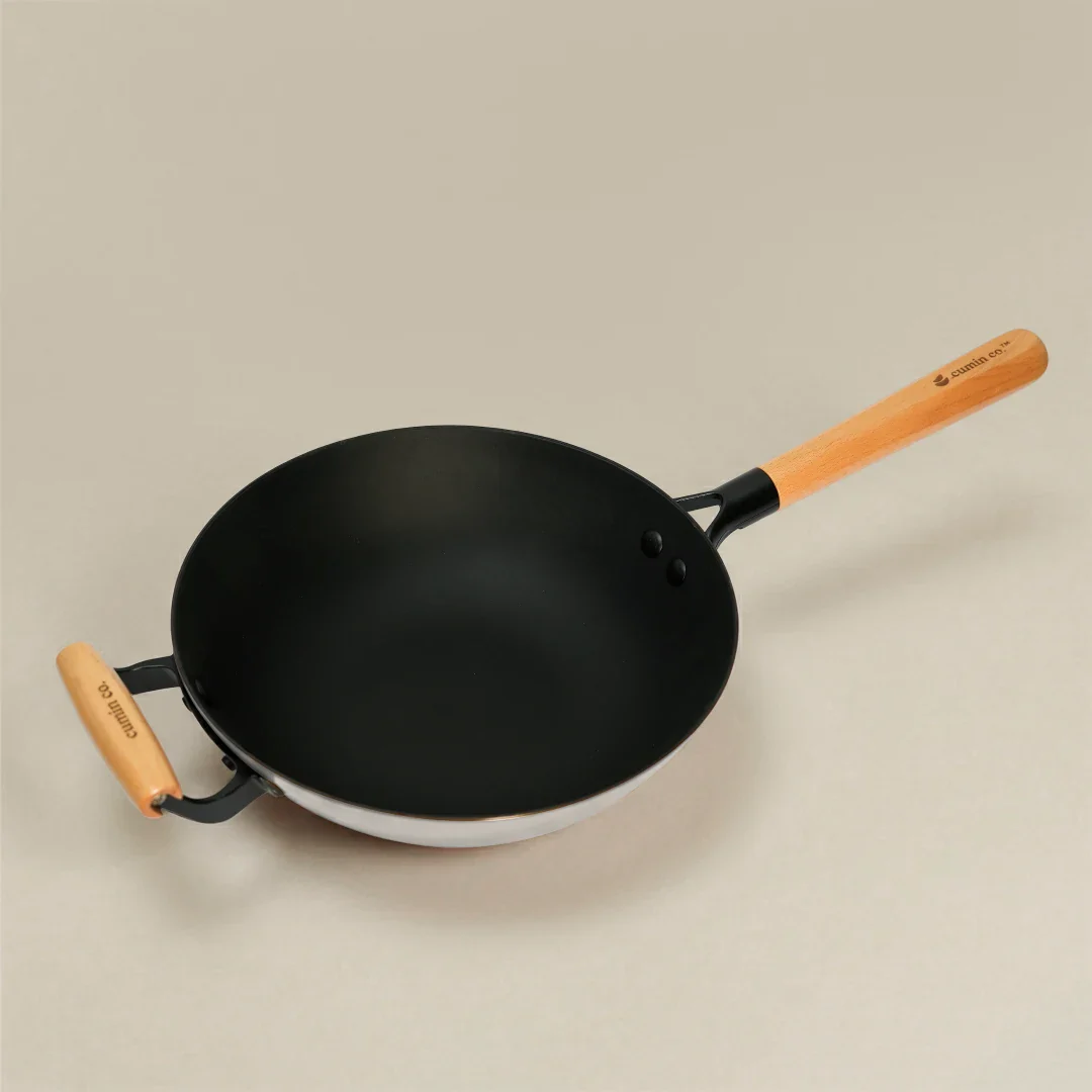 No. 10 Cast Iron Wok LITE (26cm) - Image 11