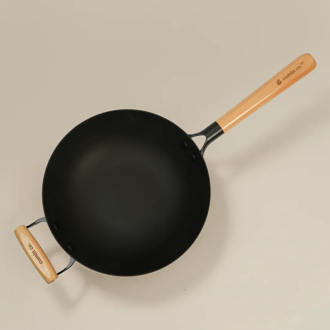 No. 10 Cast Iron Wok LITE (26cm) - Image 13