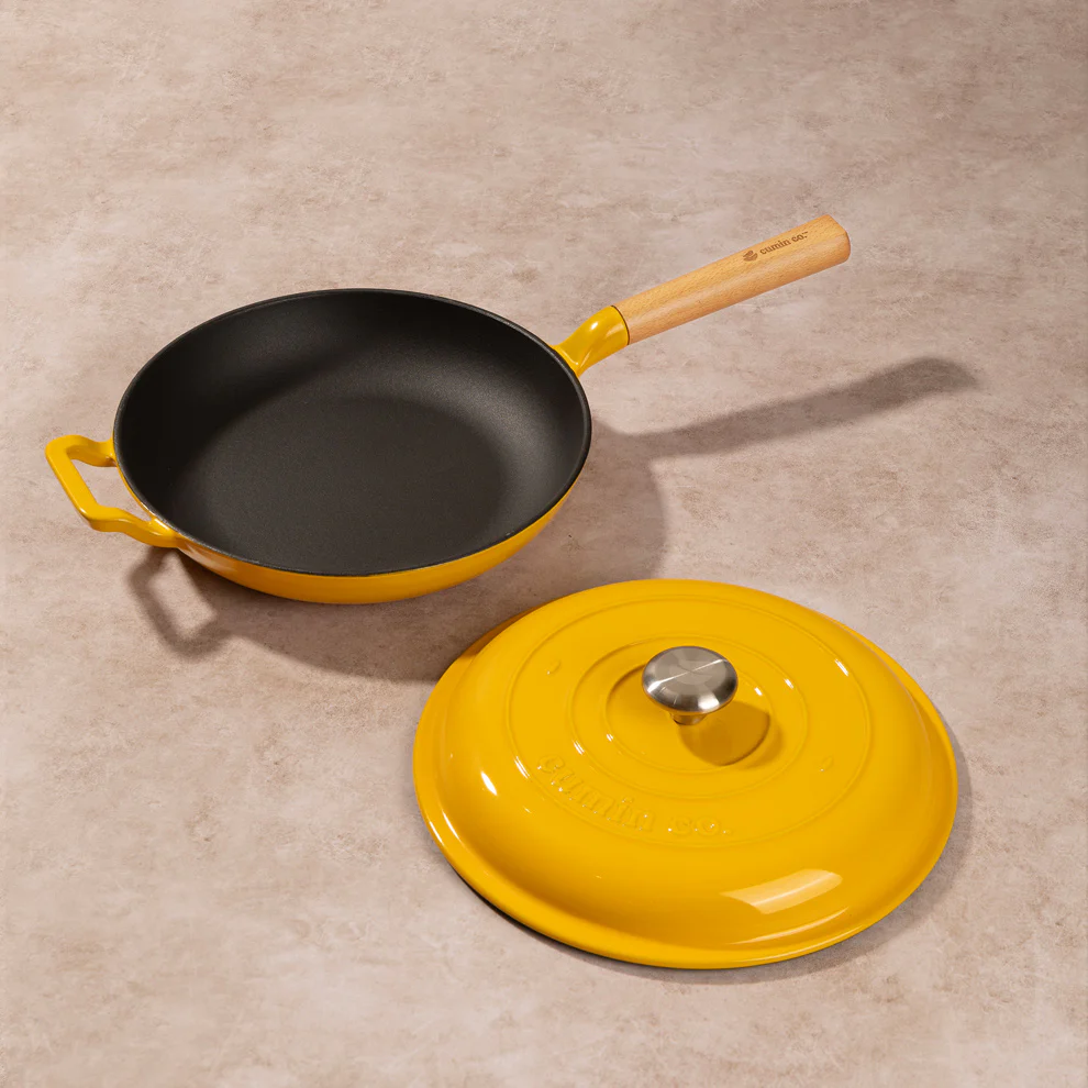 No. 10 Enamel Cast Iron Pan (26cm) - Image 11