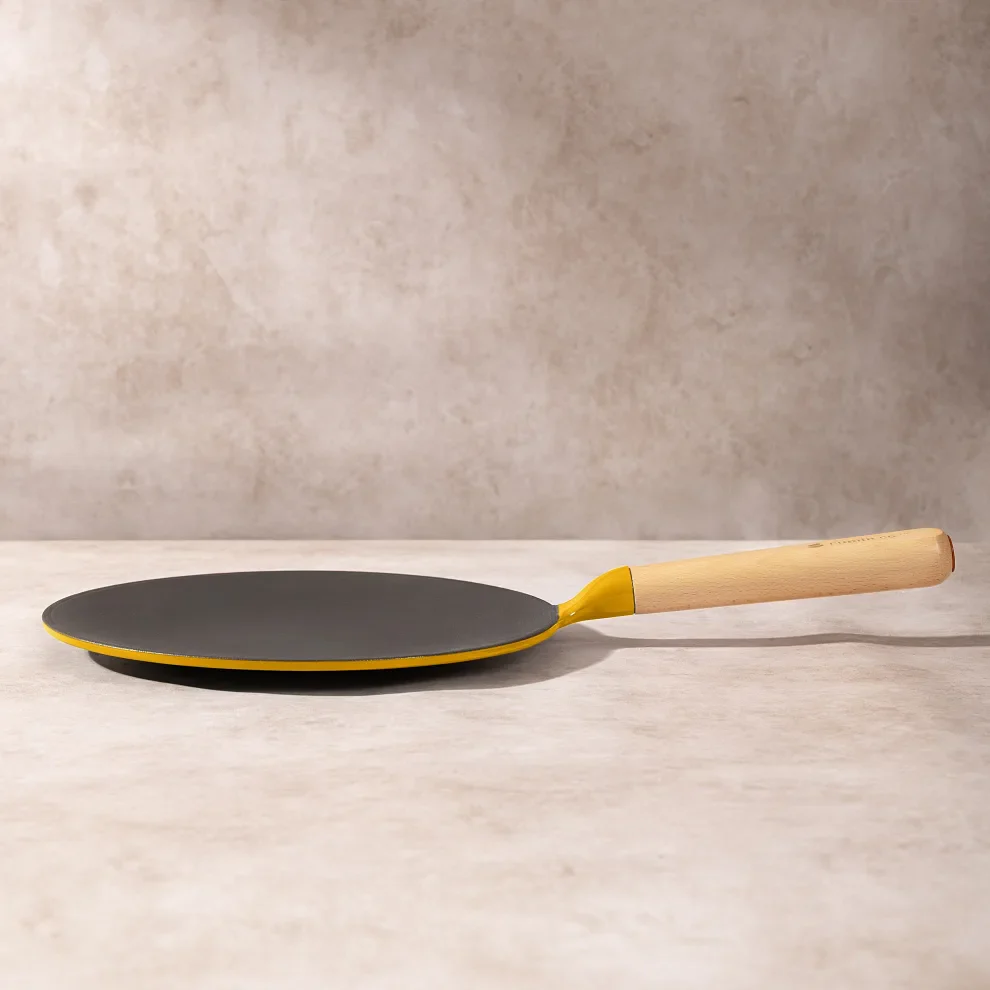 No. 10 Enamel Cast Iron Roti Tawa (26cm) - Image 8