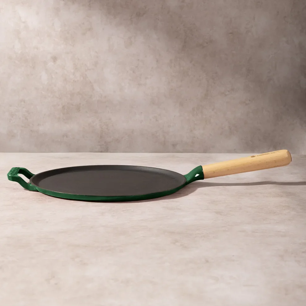 No. 11 Enamel Cast Iron Dosa Tawa (28cm) - Image 4