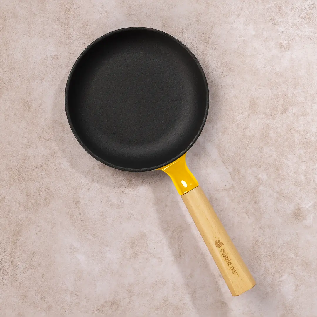 No. 6 Enamel Cast Iron Pan (16cm) - Image 6