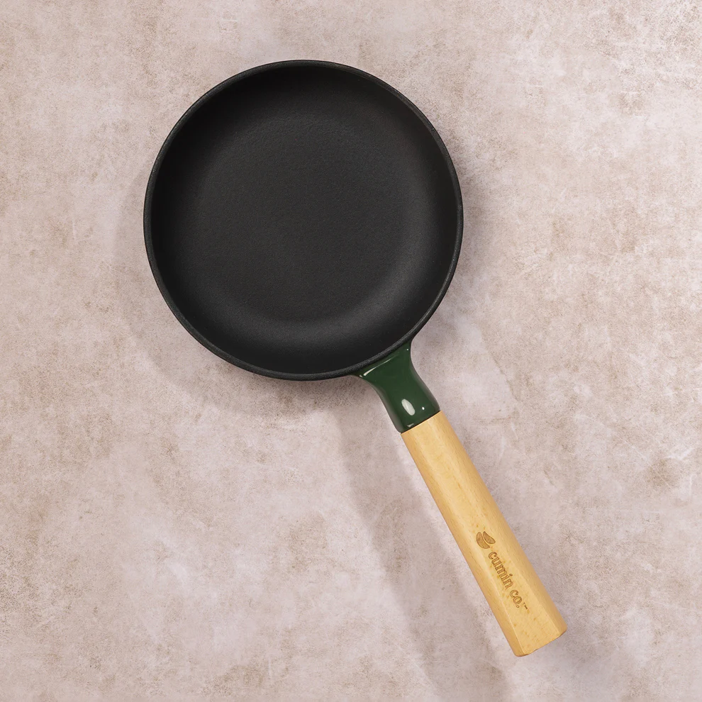 No. 6 Enamel Cast Iron Pan (16cm) - Image 4