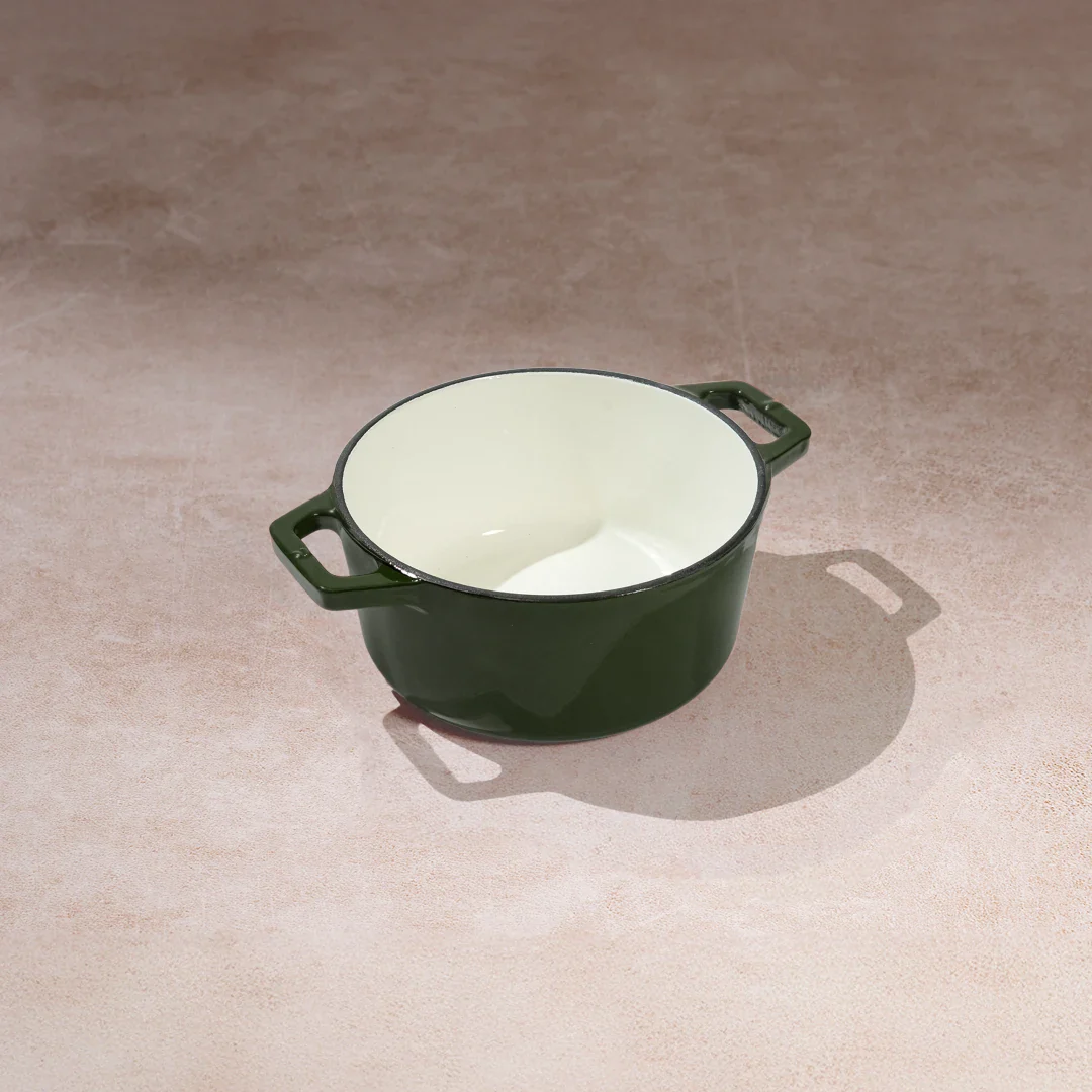 No. 6 Enamel Cast Iron Dutch Oven (1.2L) - Image 27