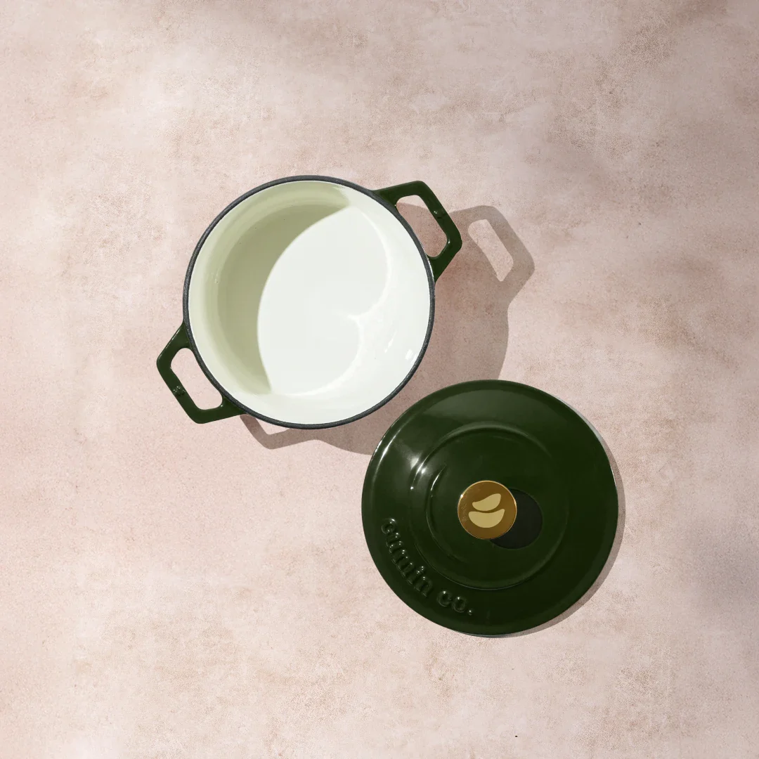 No. 6 Enamel Cast Iron Dutch Oven (1.2L) - Image 5