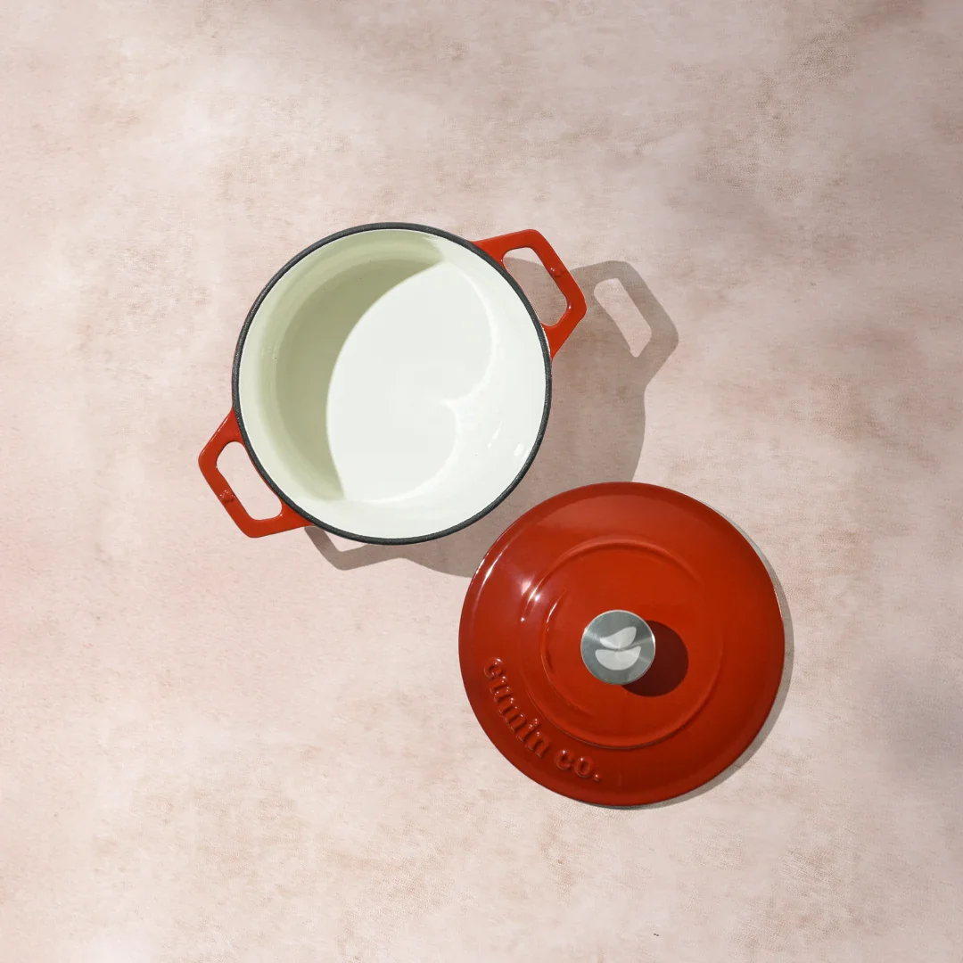 No. 6 Enamel Cast Iron Dutch Oven (1.2L) - Image 8