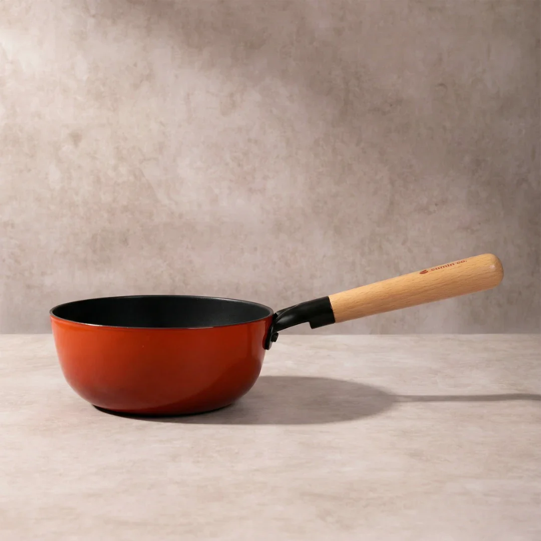 No. 7 Enamel Cast Iron Sauce Pan (1.3L) - Image 5