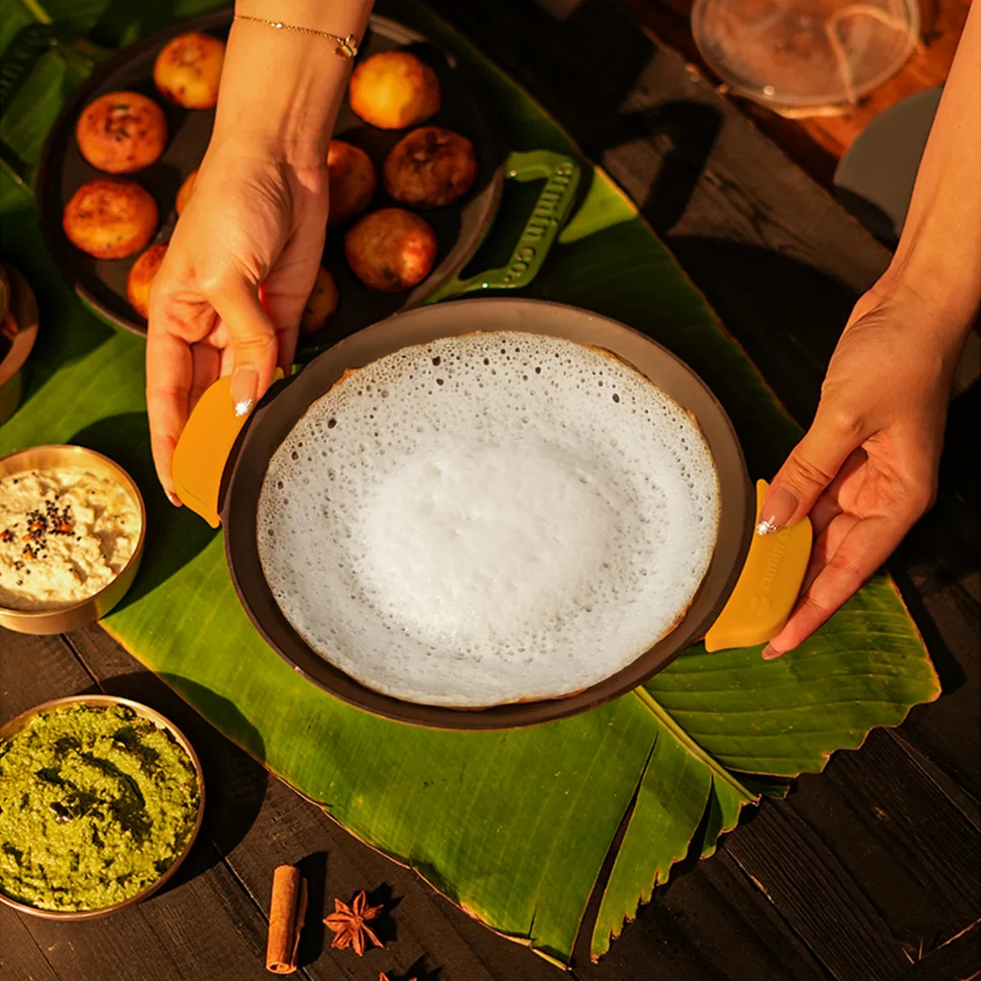 No. 8 Enamel Cast Iron Appam Pan (22cm) - Image 18