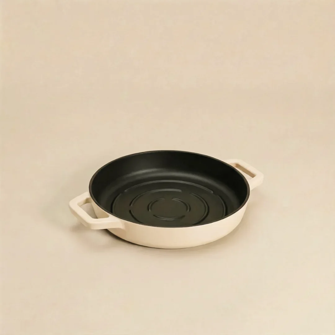 No. 8 Enamel Cast Iron Bread Oven (20cm) - Image 20