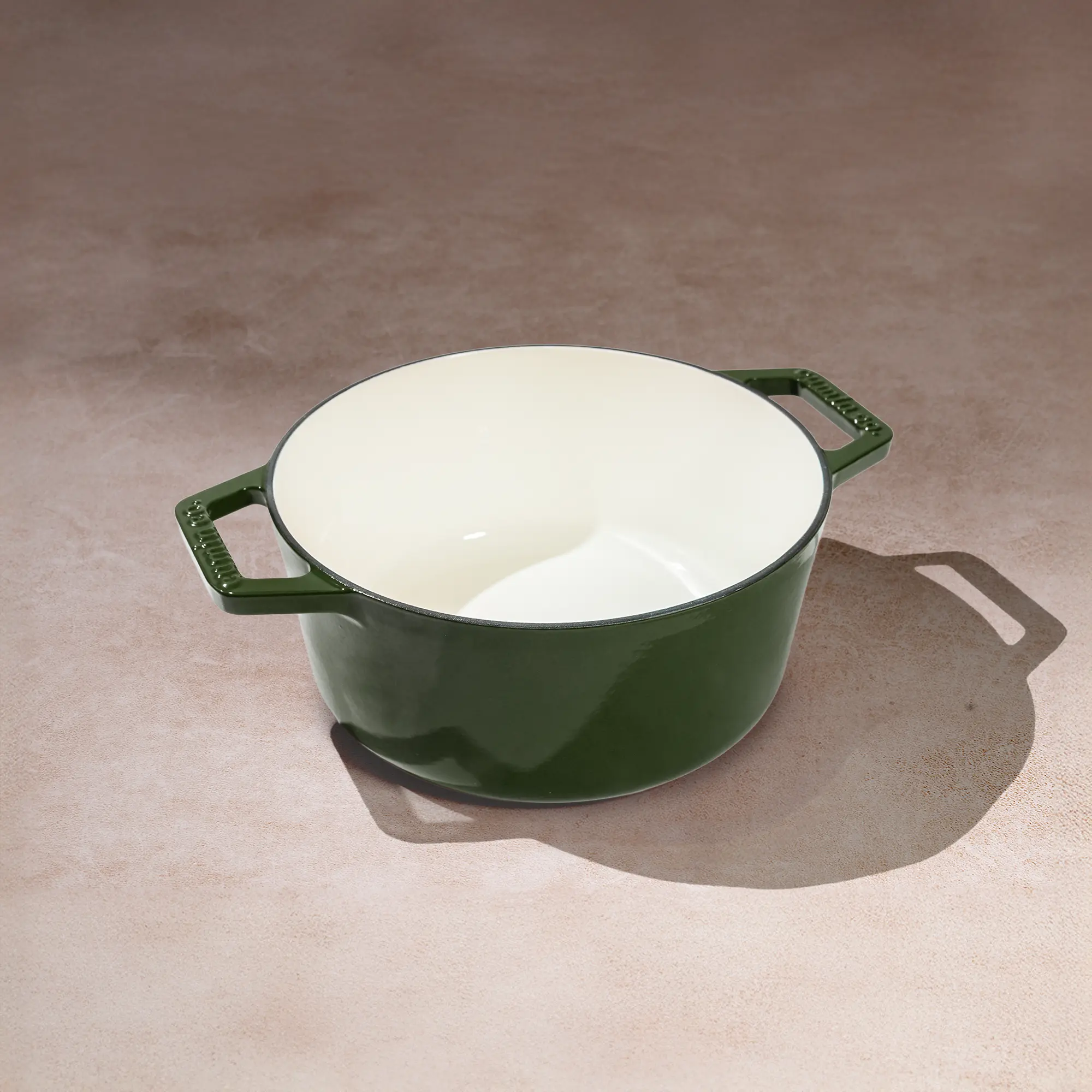 No. 8 Enamel Cast Iron Dutch Oven (2.5L) - Image 27
