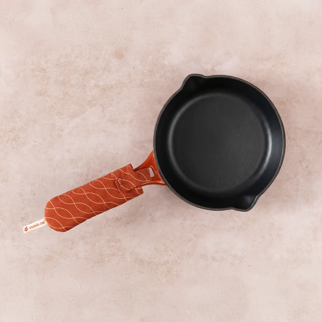 No. 8 Enamel Cast Iron Pan (20cm) - Image 6