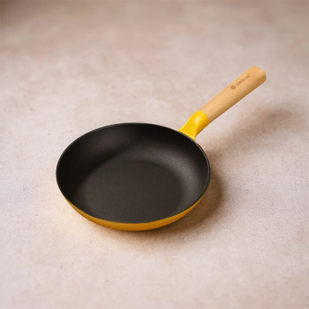 No. 8 Enamel Cast Iron Pan (20cm) - Image 5
