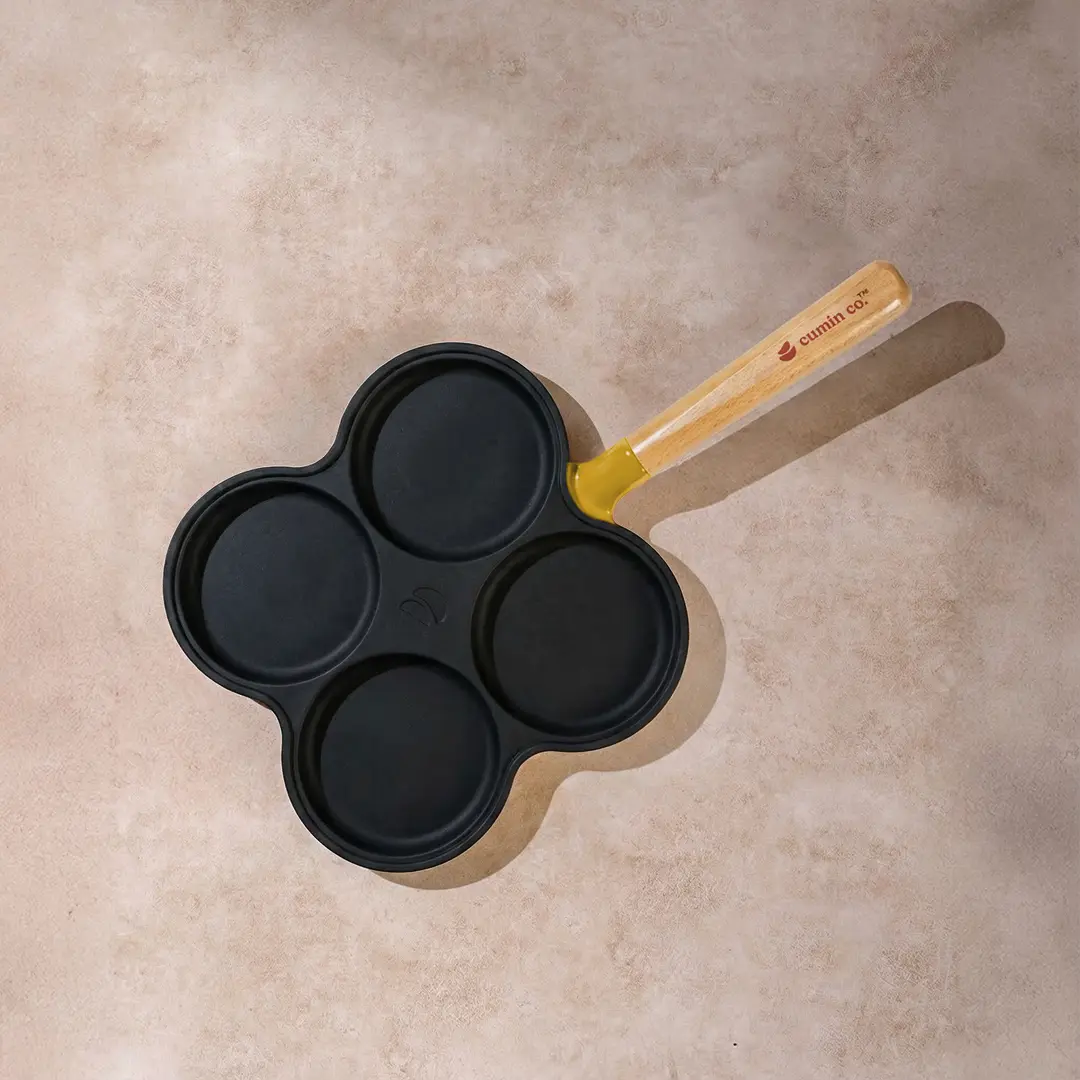 No. 8 Enamel Cast Iron Pancake Pan - Image 8
